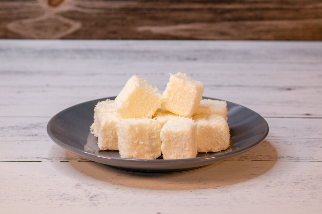 Coconut Snow Cubes 85C Bakery Cafe