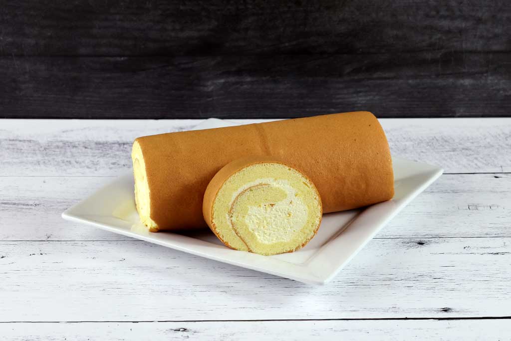 Mango Cream Roll 85C Bakery Cafe